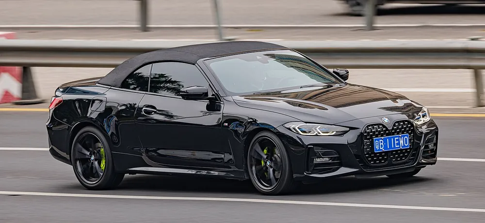 BMW 430i Cabrio 2023 — view 2