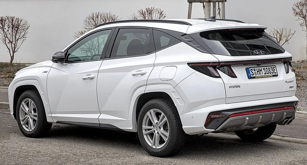 Hyundai Tucson 2023 — view 3