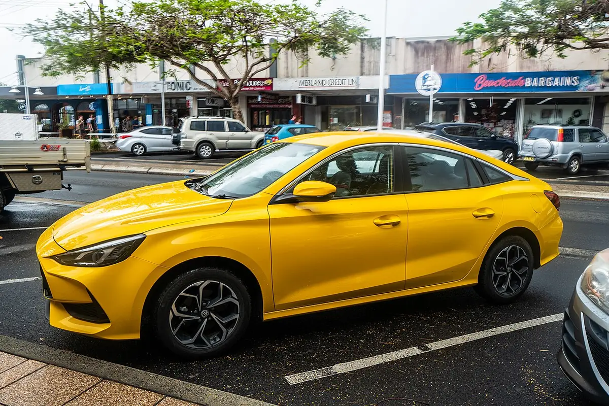 MG 5 2023 for rent in Dubai